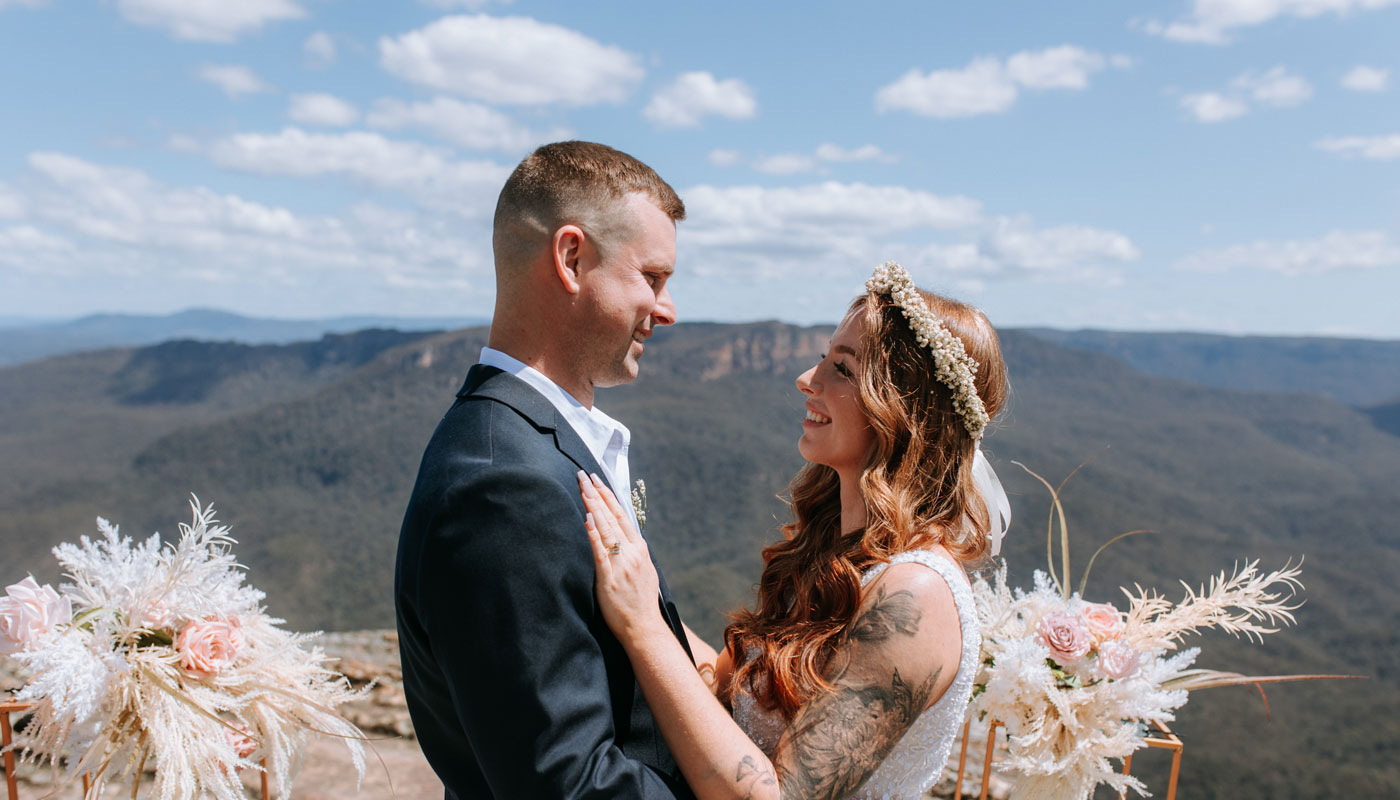 A couple getting married at a Blue Mountains Elopement
